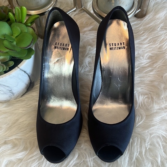 Stuart Weitzman Black Polly Pump Satin Peep Toe Pumps Stiletto Heels Size 8 - Picture 2 of 13